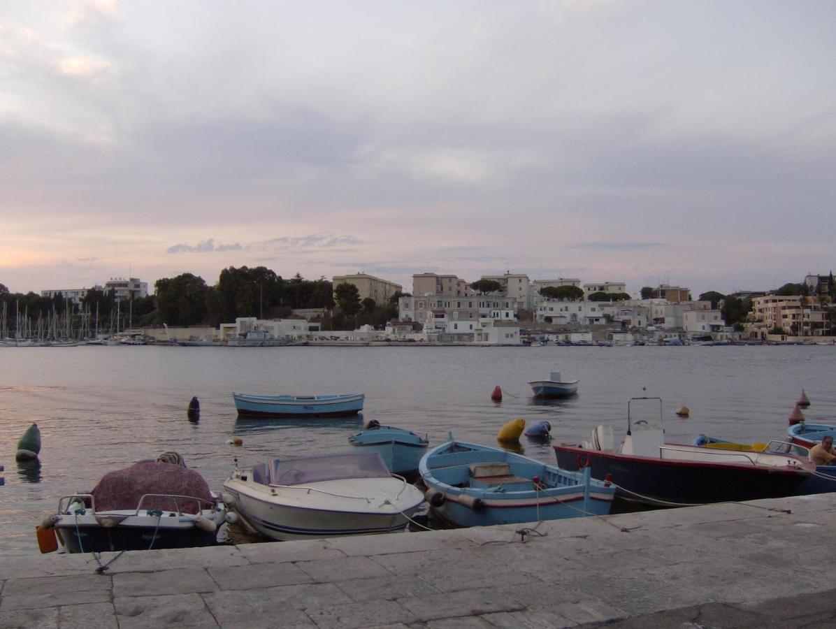 Regina Viarum Apartment, Historic City Centre Brindisi Luaran gambar