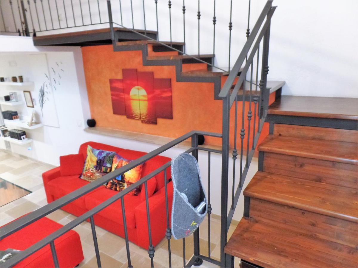 Regina Viarum Apartment, Historic City Centre Brindisi Luaran gambar