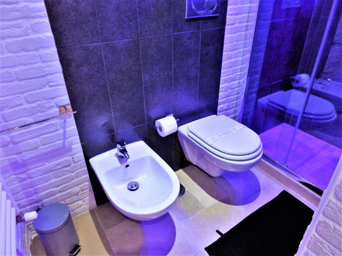 Regina Viarum Apartment, Historic City Centre Brindisi Luaran gambar